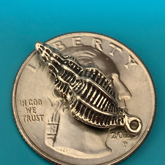 Sea Shell Sterling Silver Jewelry Charm #beach #shells - Picture 3 of 3